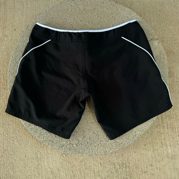 BODY GLOVE WOMEN’S SWIM BLACK BOARD SHORTS SIZE M - Picture 2 of 13